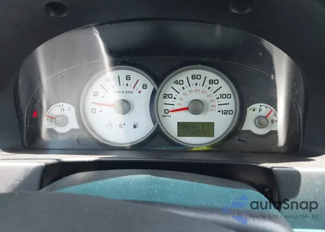 2006 Ford Escape Xls/Xls Manual from USA, damaged, VIN 1FMYU02Z06KB10283